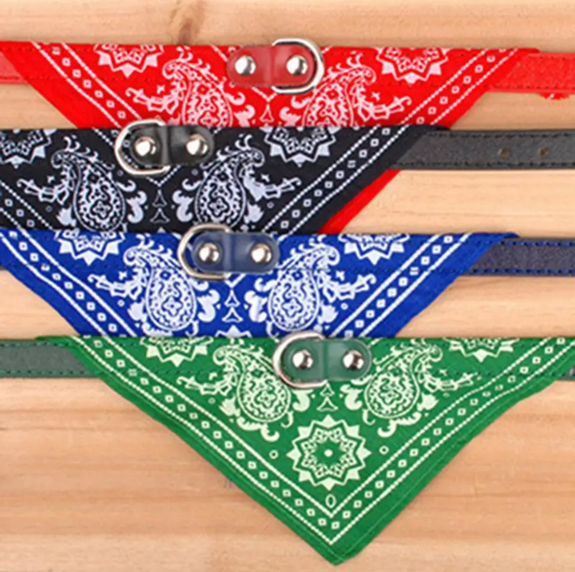 Glitz Fashion Adjustable Pet Bandana Collar